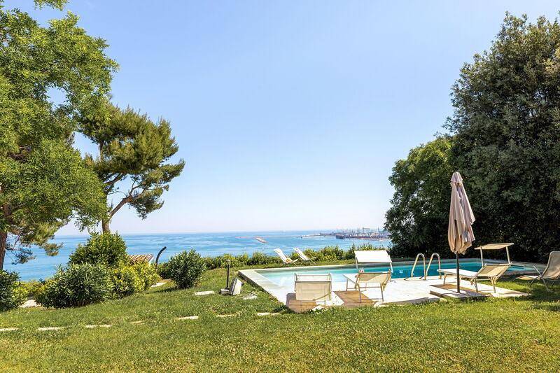 Ferienhaus für 12 Personen ca. 400 qm in Ancona, Adriaküste Italien (Ancona und Umgebung) in Ancona, Ancona Provinz