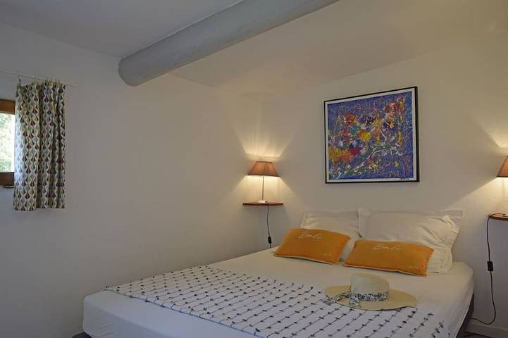 Location de vacances pour 3 personnes, avec jardin et terrasse à Aléria - 2