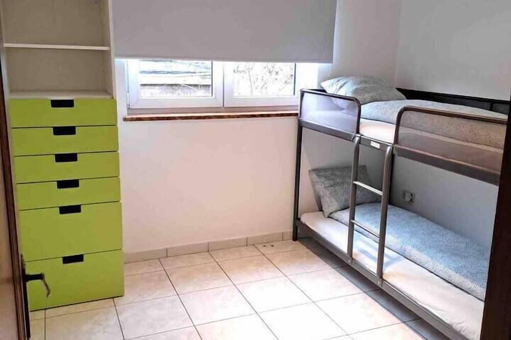 Gohyssart 51b 2 Bruxelles-Charleroi-airport in Charleroi, Henegouwen