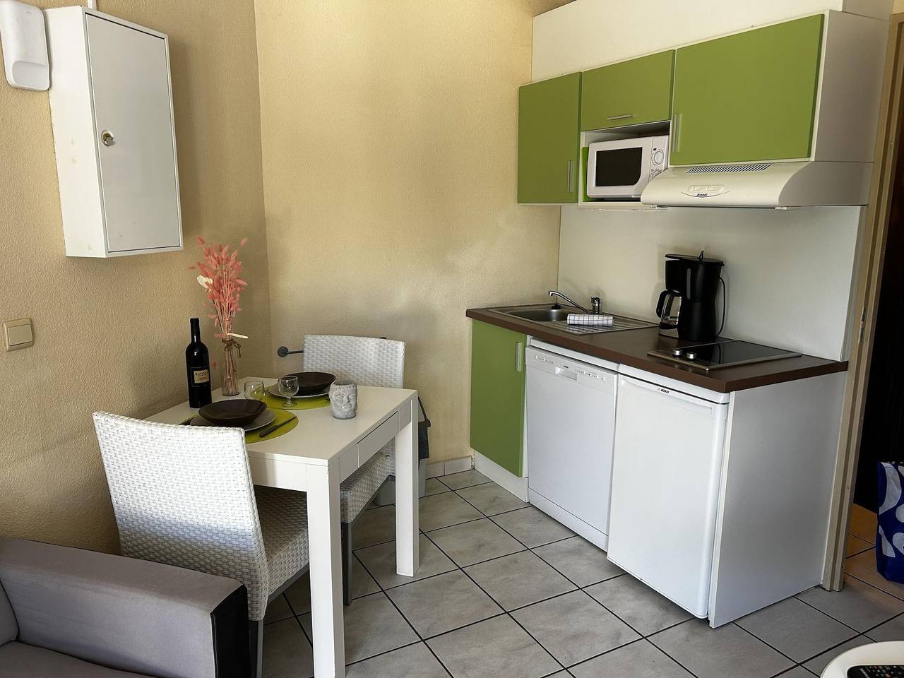 Appartement en bord de mer pour 2 personnes in Saint-Cyprien-Plage, Saint-Cyprien