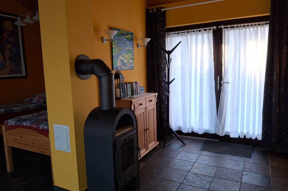 Kleines Ferienhaus in Hermülheim mit Garten in Hürth, Rhein-Erft-Kreis