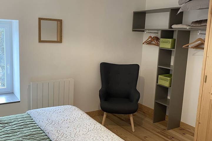 Location de vacances pour 2 personnes, avec jardin et terrasse à Lachapelle-Graillouse - 3