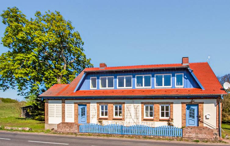 Ferienwohnung für 4 Personen, mit Seeblick, mit Haustier in Userin - 3