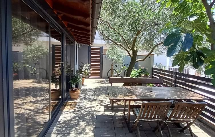 Ferienwohnung für 2 Personen, mit Garten und Seeblick in Rijeka - 3