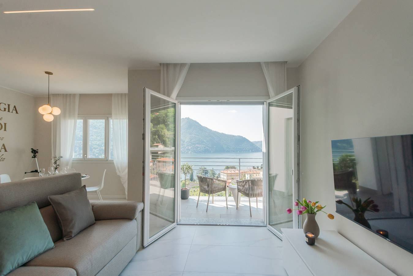 Villa Caterina–Lake View Terrace and Garden in Moltrasio, Comer See