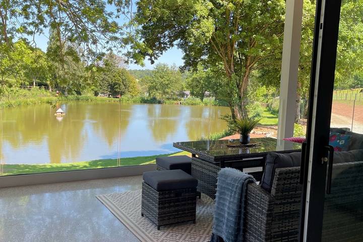 Cottage for 4 people, with hot tub and garden in Devon