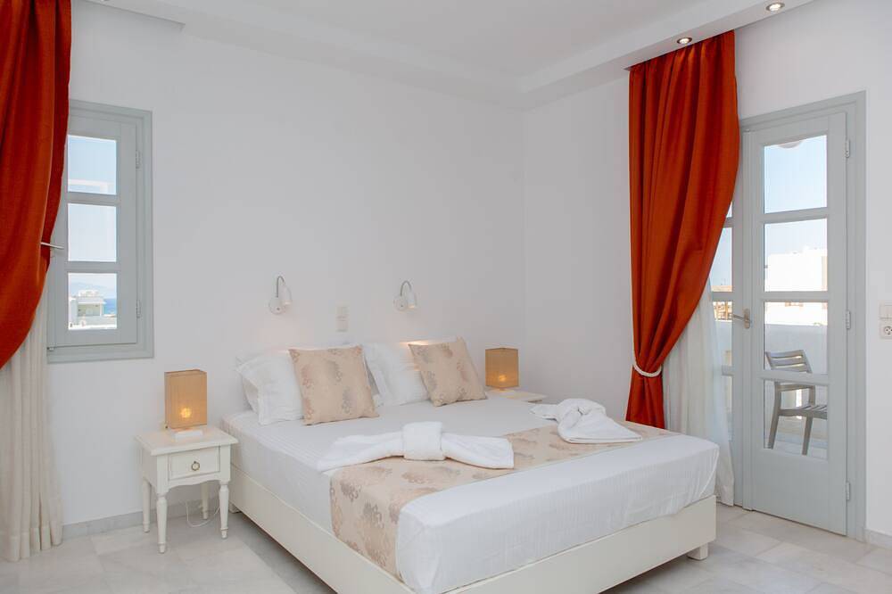Sun Junior Suites - Sun and Moon in Pyrgaki, Cyclades