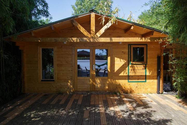 Maison d’hôte pour 2 personnes, avec Balcon et Terrasse ainsi que Jardin et Piscine à Fronsac