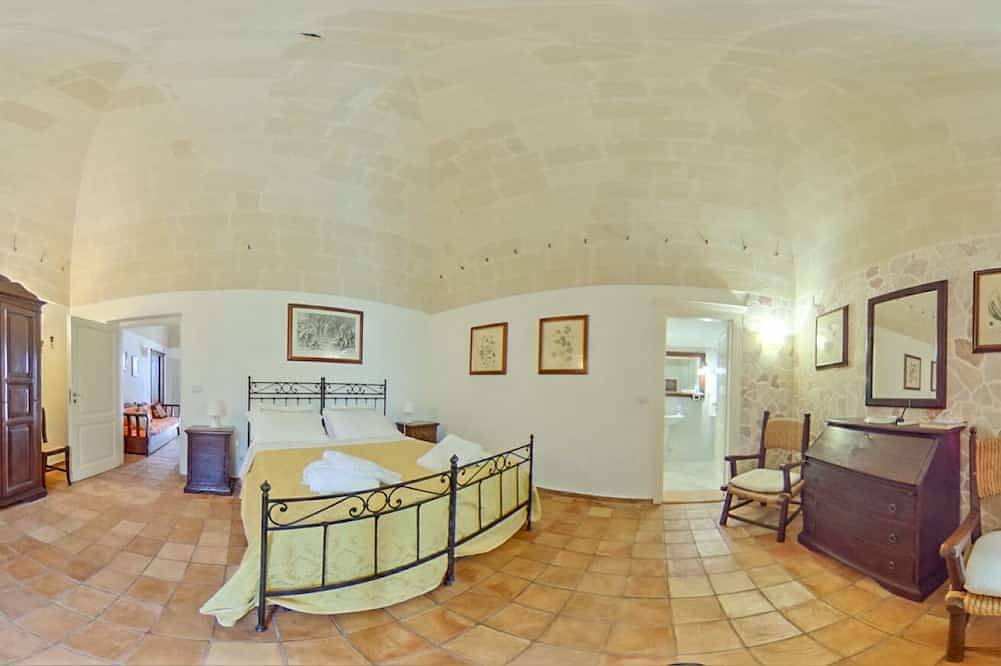 Ganze Wohnung, La Stornara - Apulian Ancient Holydafarm - Apartment  Il Papavero in Ginosa, Golf von Tarent
