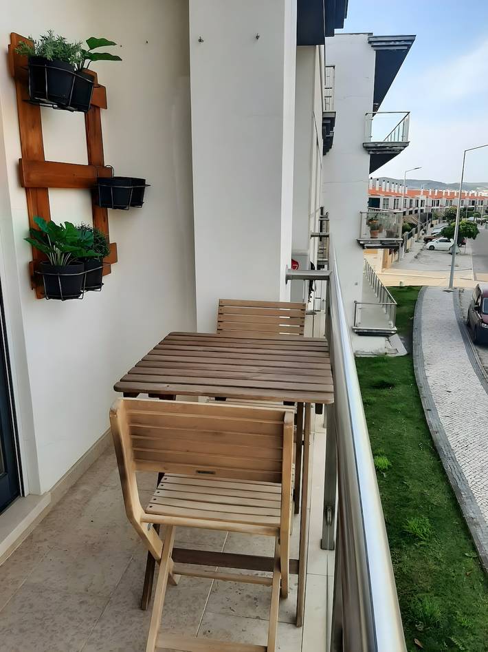 Hel lejlighed, 2-Bedroom Apartment with Pool and Garden in São Martinho do Porto in Praia de São Martinho do Porto, São Martinho do Porto