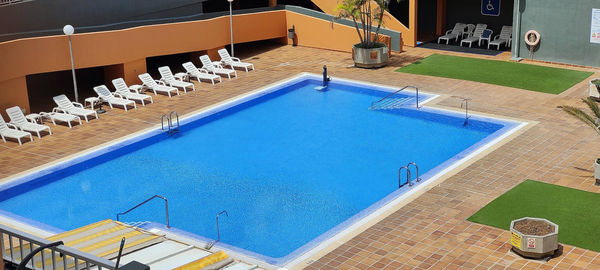 Entire apartment, Vacation Apartment 'Puertito Sunset  1' with Balcony and Wi-Fi in Puertito de Güímar, Güímar