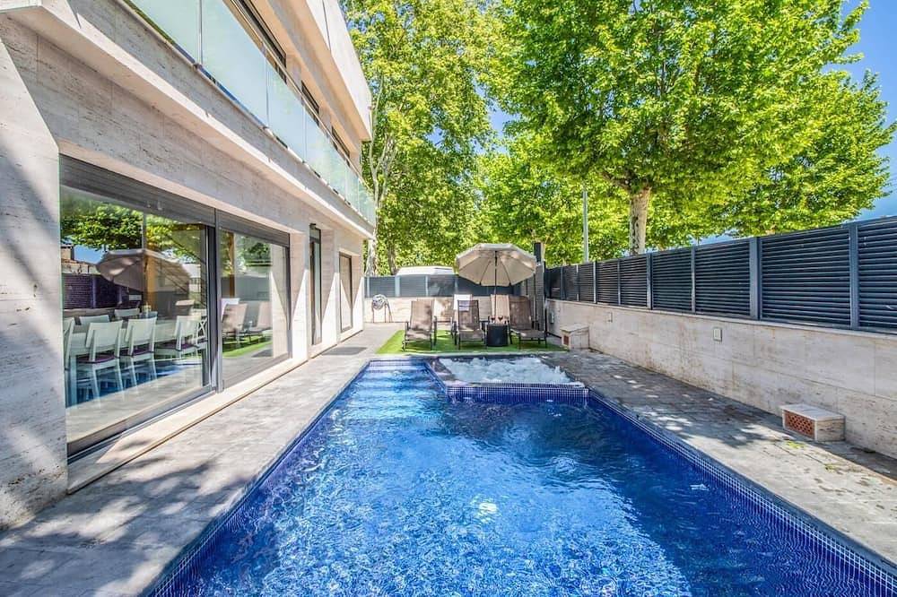 Casa vacanza a Costa Brava a partire da 425€ a notte