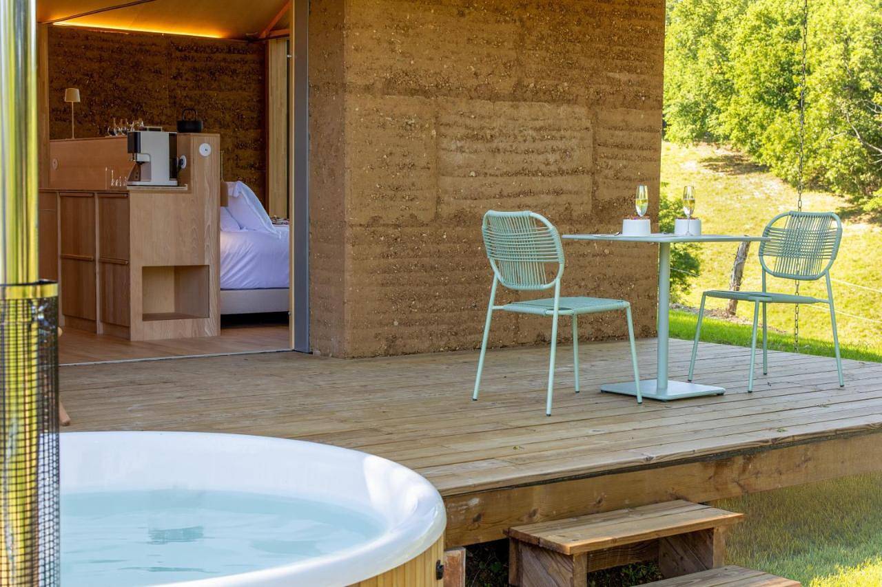 Les Safranières Eco-Lodge d'exception Terre in Sauveterre-de-Rouergue, Aveyron