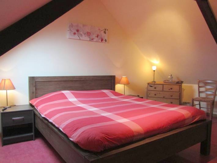 Location de vacances pour 6 personnes, avec jardin et vue à Plounévez-Quintin - 3