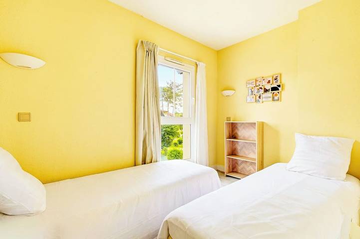 Location de vacances pour 6 personnes, avec jardin ainsi que piscine et terrasse dans Golf Blue Green Gujan - 4
