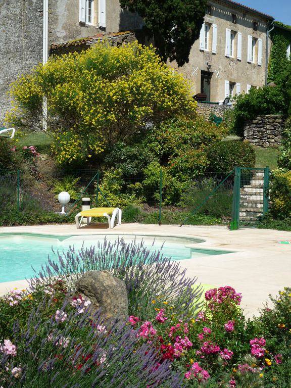 Gîte pour 15 personnes, avec terrasse et piscine près du Canal du Midi - 4