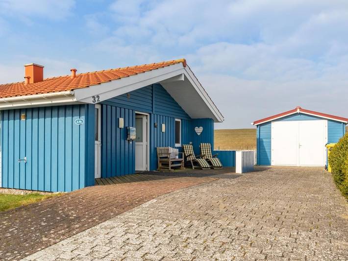 Ferienhaus für 5 Personen, mit Terrasse und Sauna, kinderfreundlich in Wesselburenerkoog