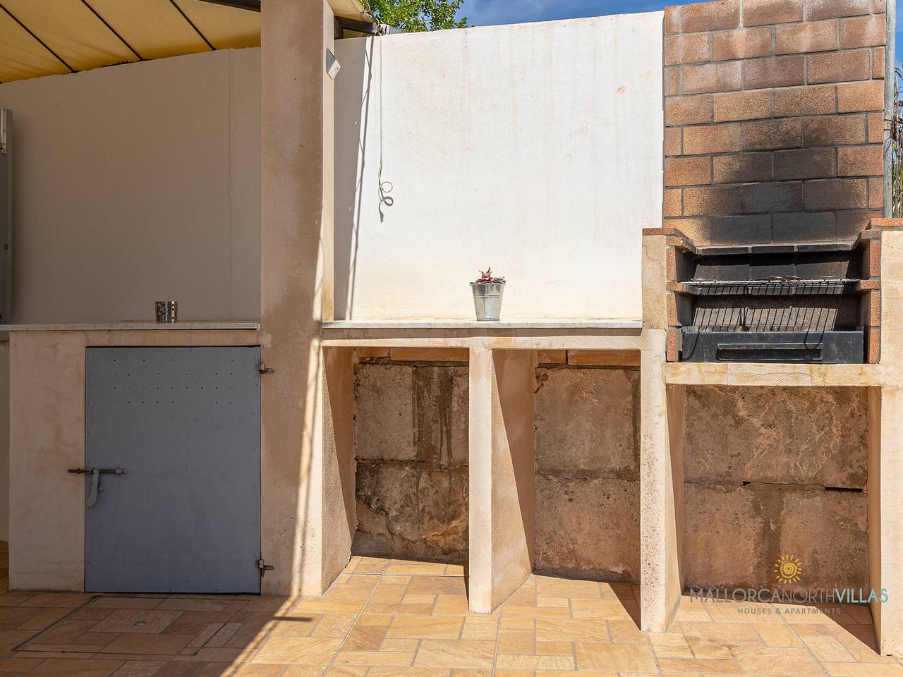 Rural villa in Pollença with fireplace, for 2 people in Pollença Town, Pollença