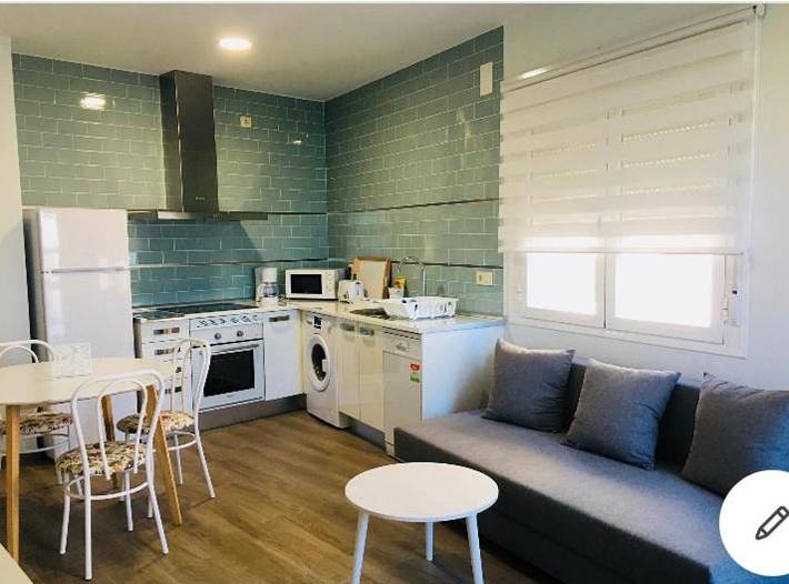 Apartamento para 4 personas, con Balcón además de Terraza y Jardín en Jarandilla de la Vera