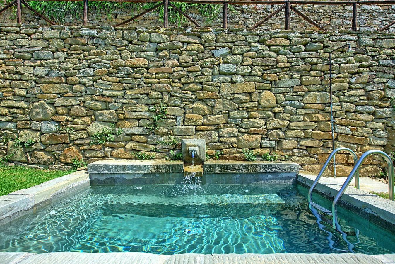 Villa pour 6 personnes avec piscine in Le Contesse, Province d'Arezzo