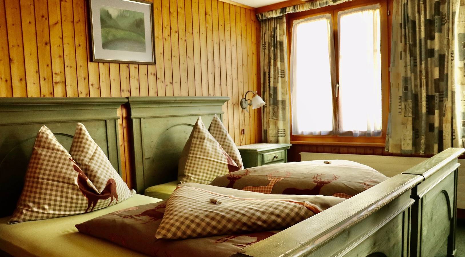 Hotel Restaurant Rössli - Doppelzimmer Standard in Alt St. Johann, Wildhaus-Alt St. Johann