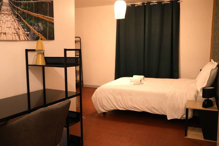Ganze Wohnung, Le Saint-Etienne – Im Herzen von Nevers, Altstadtlage in Nevers, Nièvre