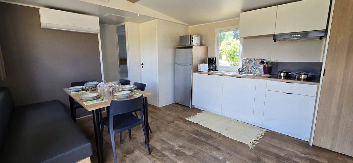 Zecamping 3* piscine mobil-home clim 35m2 6 pers in Saint-Laurent-du-Verdon, Parc naturel régional du Verdon