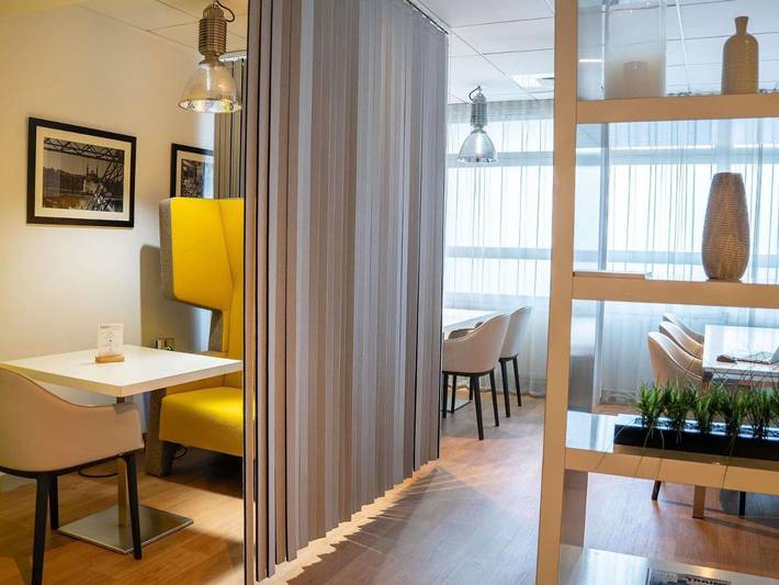 Hôtel pour 2 personnes, avec terrasse, animaux acceptés dans Gare De Massy - Palaiseau - 2