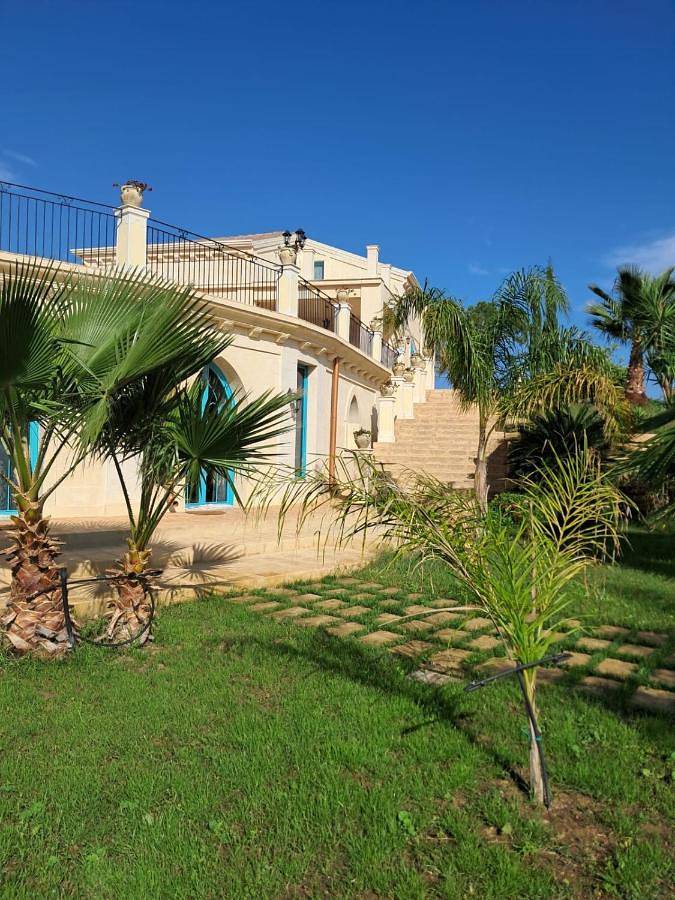 Villa per 3 persone, con giardino e piscina nonché panorama, con animali domestici in Siracusa e dintorni