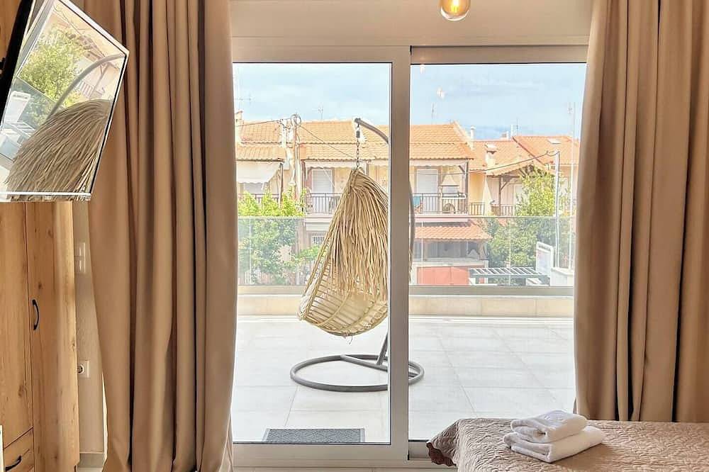 Falcone Resident\n\n in Nikiti, Sithonia Peninsula