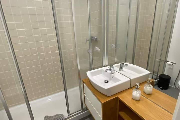 Apartamento entero, Cozy Apartment in Anjos | Balcony | A/C in Anjos, Arroios