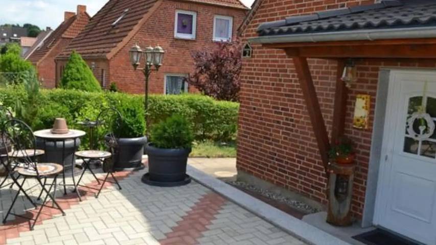 Ferienwohnung für 4 Personen, mit Garten in Malente - 2