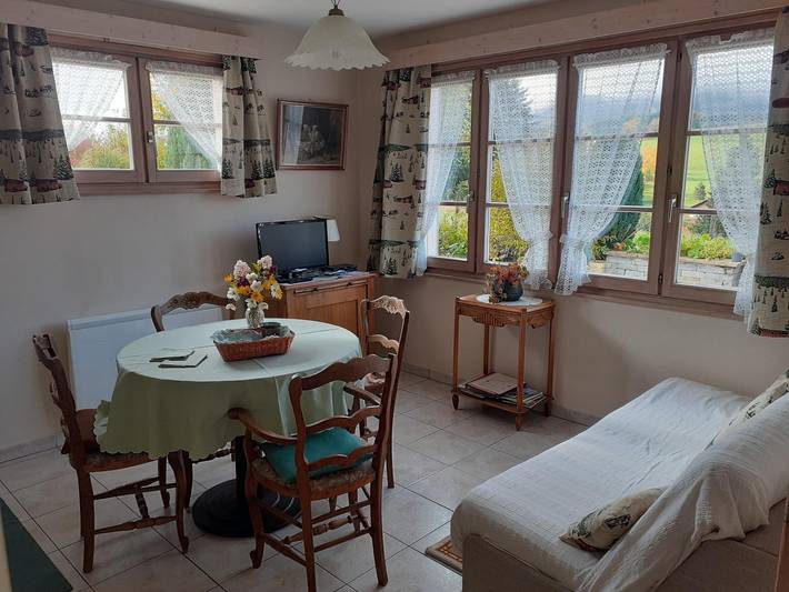 Gîte pour 3 personnes, avec jardin et terrasse à Jougne - 4