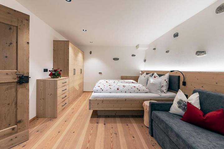 Gîte pour 4 personnes, avec Balcon et Terrasse ainsi que Jardin et Vue à Bressanone - 2