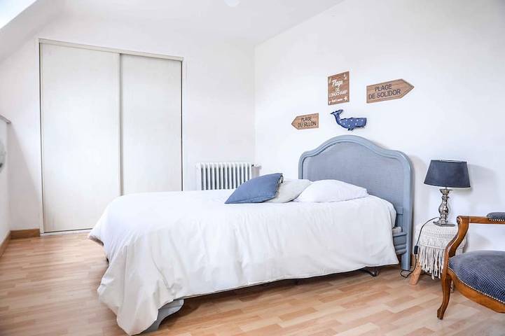 Location de vacances pour 10 personnes, avec sauna ainsi que balcon et jardin à La Fresnais - 2