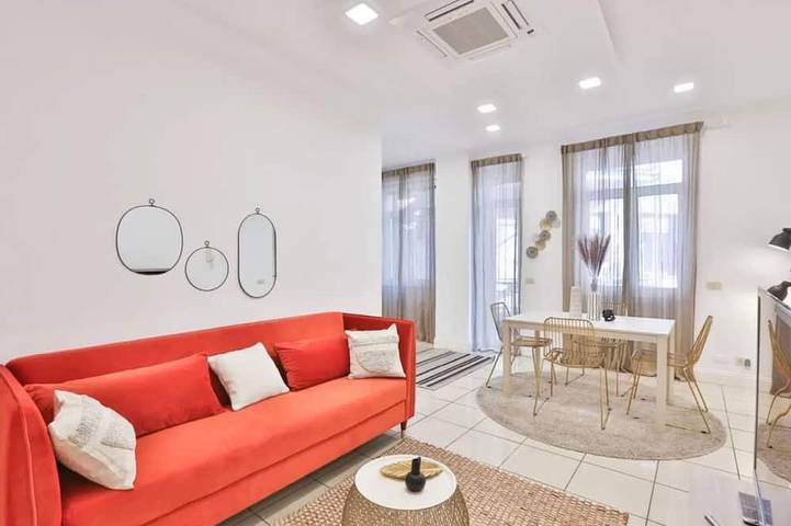 Villa for 5 people, with Terrace in Milan