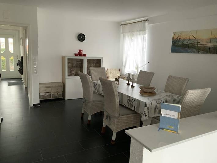 Ferienhaus Seeadler 750 Meter z. Strand Rollstuhlg. in Dornumersiel, Dornum