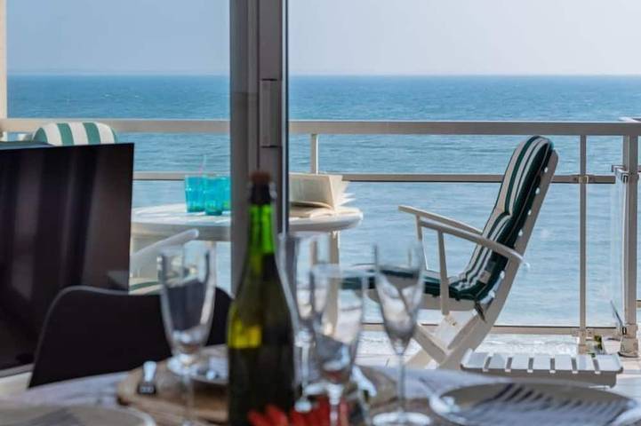 Gîte pour 4 personnes, avec terrasse dans Plage de Keraude