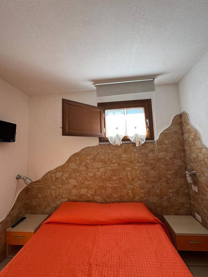 Budget Double or Twin Room in Cala Gonone, Dorgali