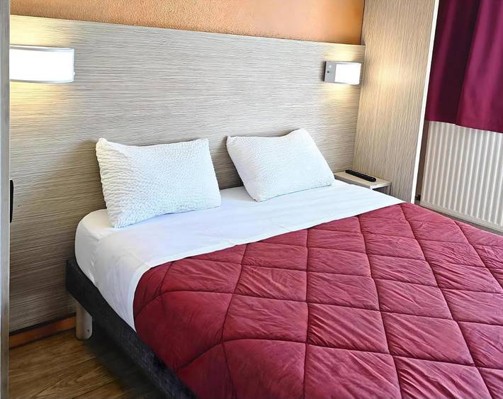 Hotel for 2 people, with garden and terrace, with pets - 1