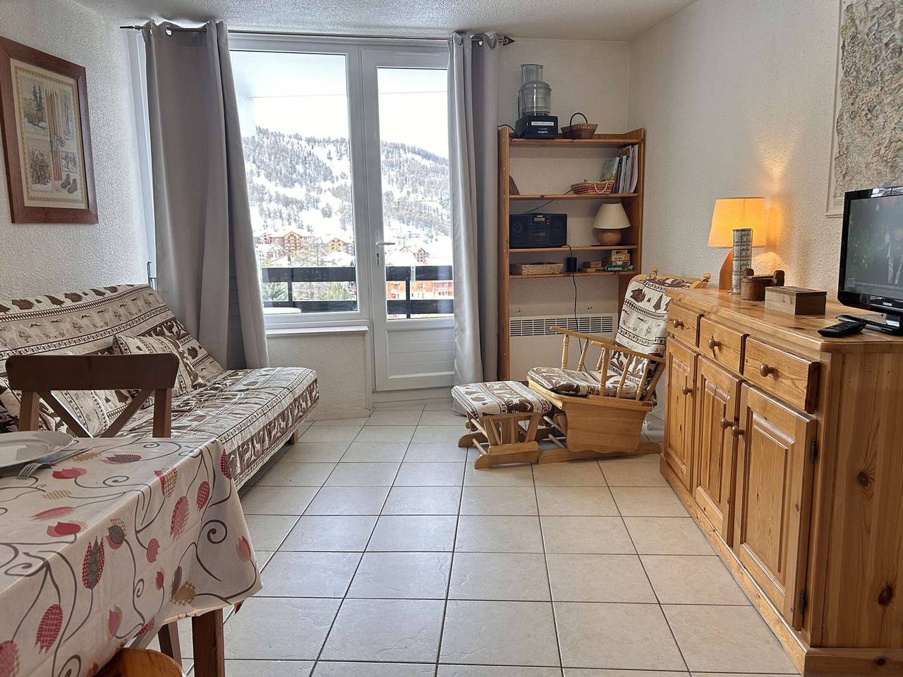 Appartement entier, Appartement à Risoul, balcon, 2 pièces, 6 couchages, parking, animaux admis in Station de Risoul, Risoul