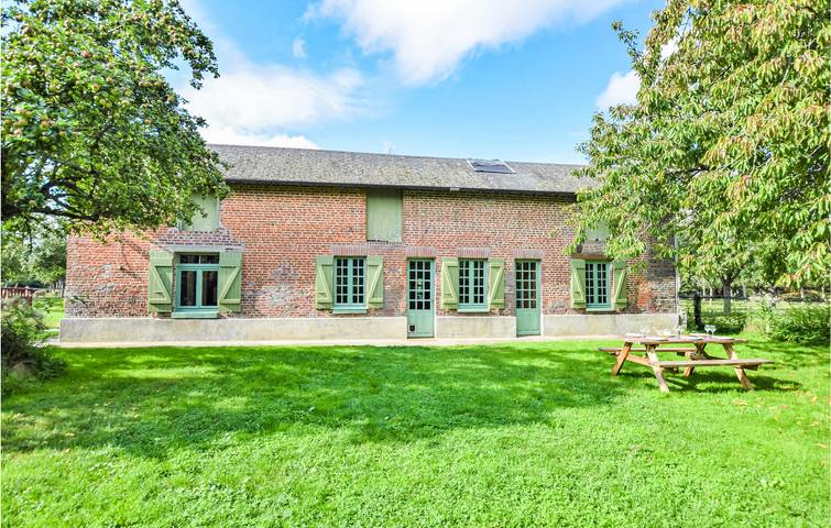 Location de vacances pour 8 personnes, avec Terrasse et Jardin à Saint-Pierre-de-Cormeilles