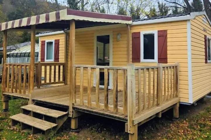 Mobil home pour 5 personnes dans Plan d'eau de Champagnac le Vieux