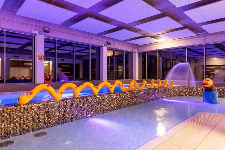 Ganze Ferienwohnung, Cozy Studio 150 m from the Beach | Balcony and Parking in Międzyzdroje, Misdroy (Gemeinde)