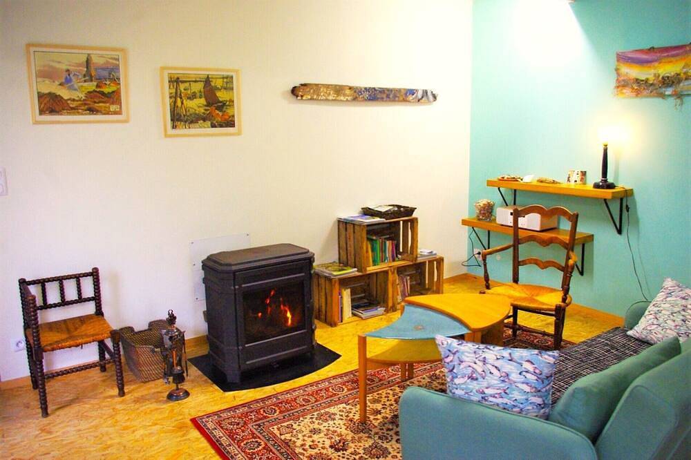 Fisherman's cottage, near Tréguier and Plougrescant, beaches 10 minutes away in Plouguiel, Rosa Granitküste