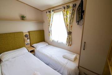 Glamping for 6 People in Camber Sands, Camber, Photo 1