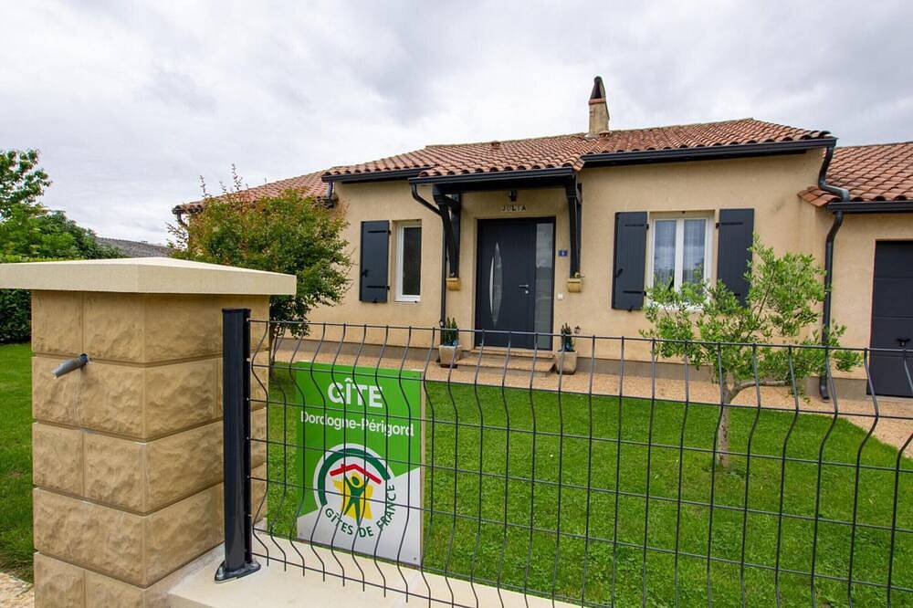 \"Maison au calme avec équipements familiaux et activités proches au Bugue, Périgord Noir\" in Le Bugue, Périgord Noir