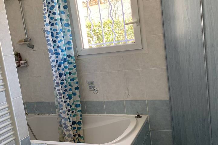 Location de vacances pour 3 personnes, avec terrasse et jardin à Montferrier-sur-Lez - 4