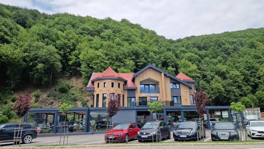 Gîte pour 2 personnes, avec vue et terrasse dans Cluj-Napoca