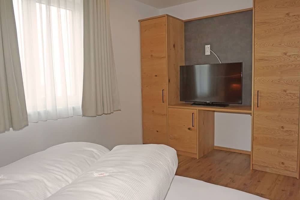Ganze Wohnung, Schöne Wohnung für 6 Leute mit  W-Lan, Tv, Terrasse und Parkplatz in Ladis, Serfaus-Fiss-Ladis